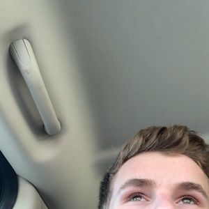 Meet your Posher, Cameron